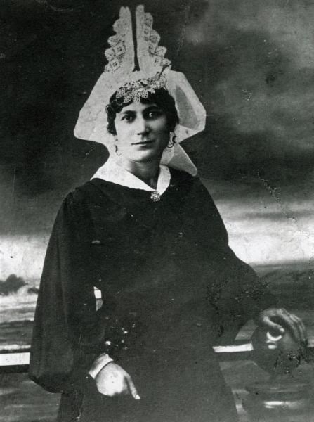 1921 reine de la fete des filets bleus